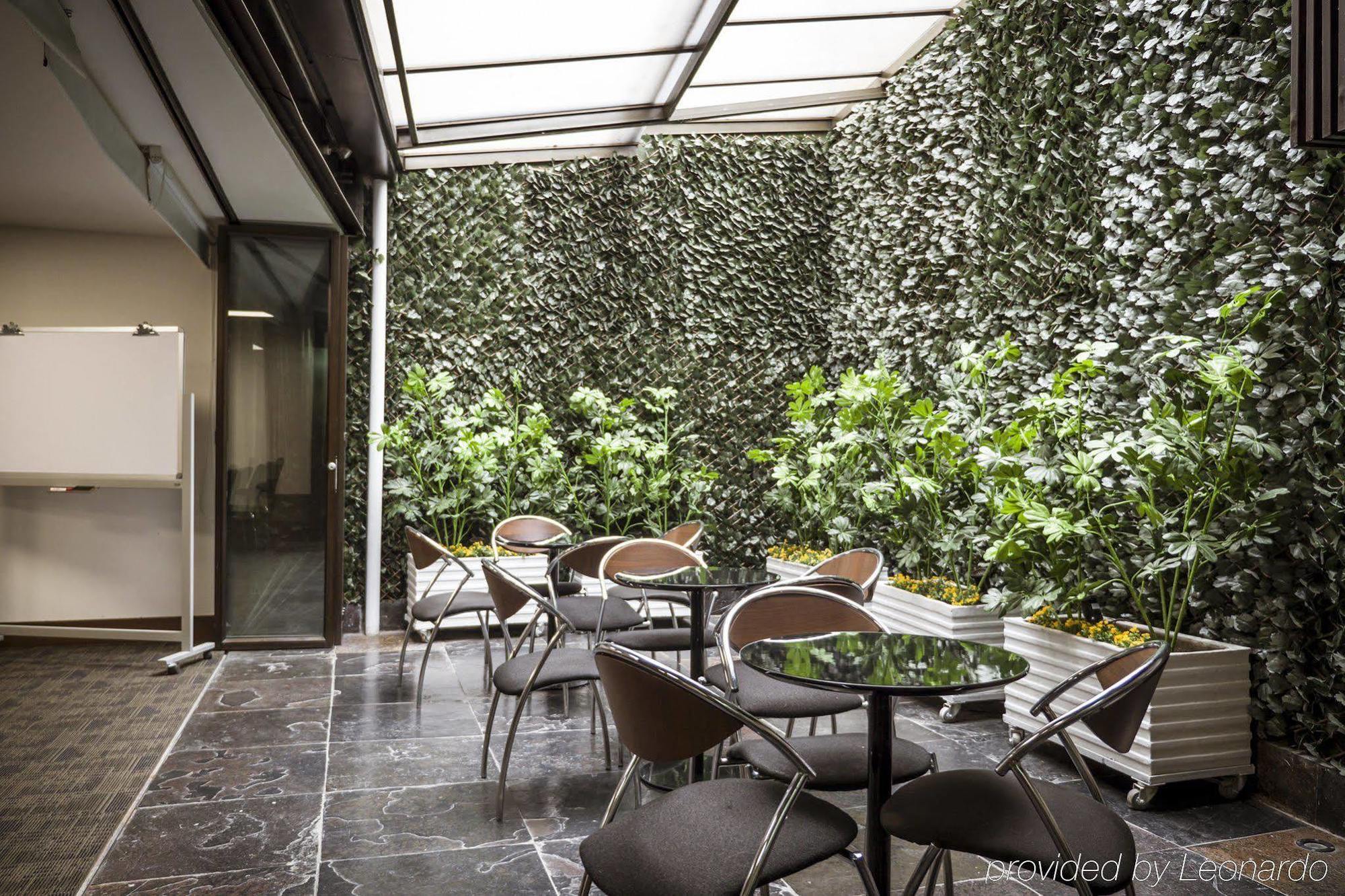 Hotel Lugano Suites Bogota Bagian luar foto