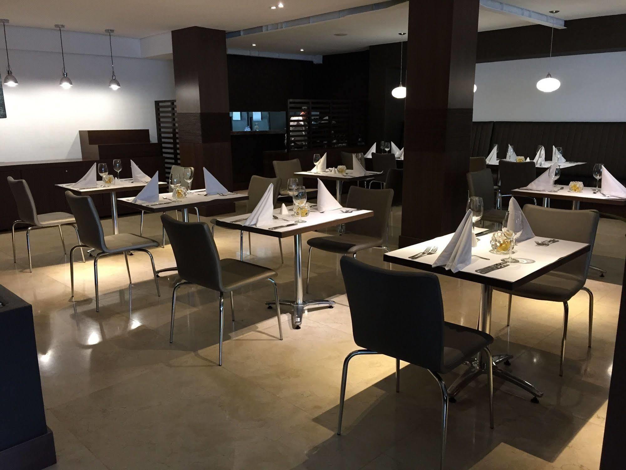 Hotel Lugano Suites Bogota Bagian luar foto