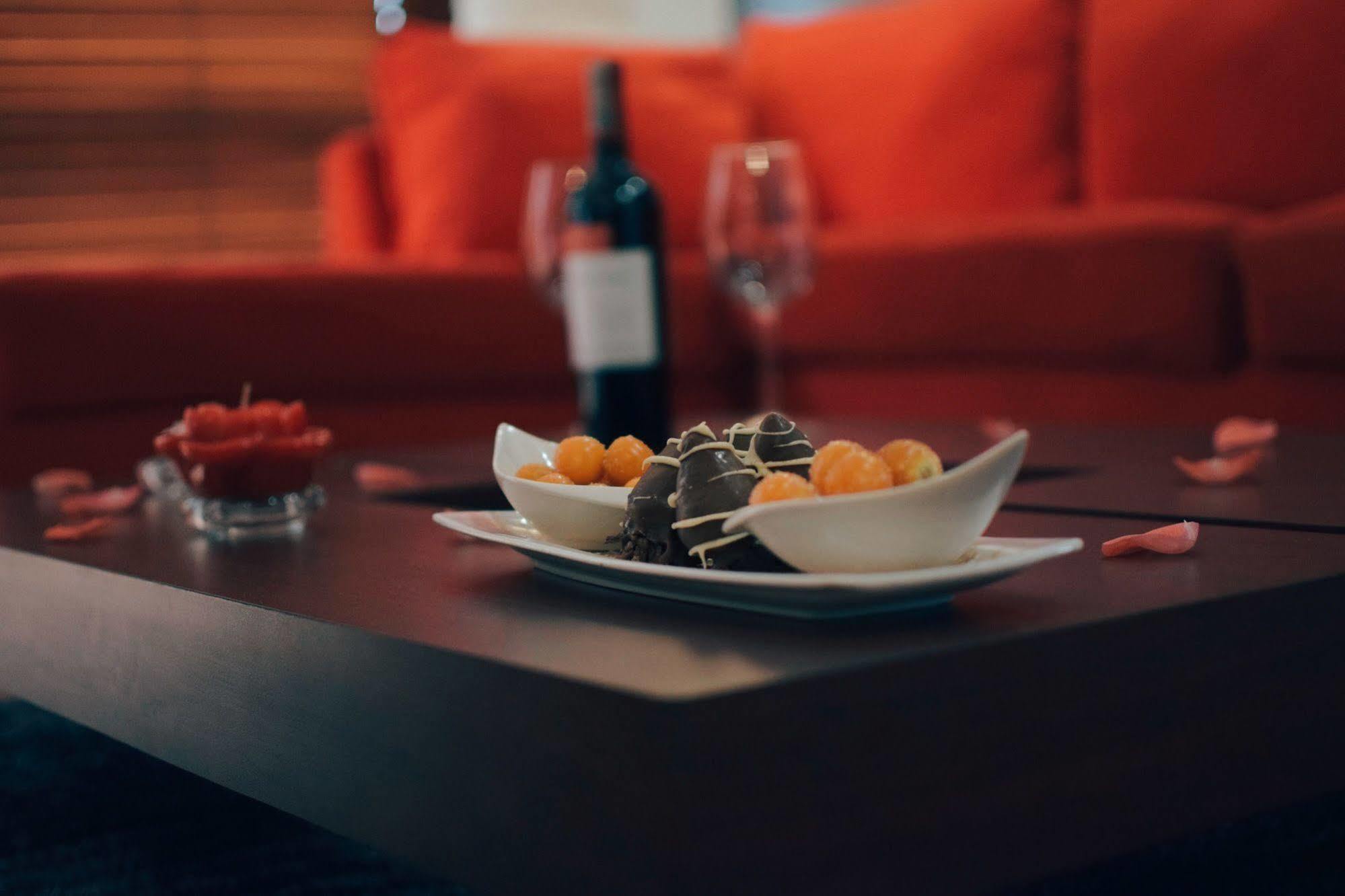 Hotel Lugano Suites Bogota Bagian luar foto